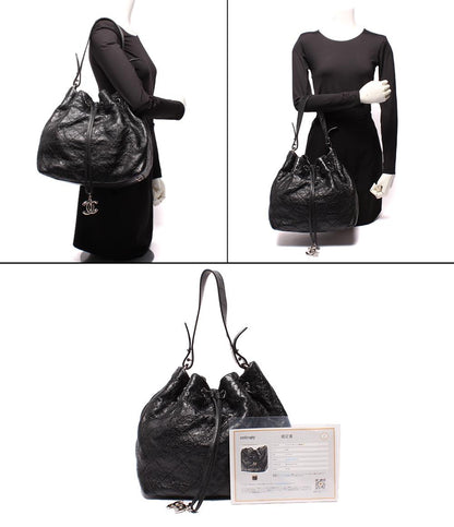 CHANEL レザー ショルダーバッグ  巾着バッグ マトラッセ シルバー金具 14番台 オンザロード レディース シャネル