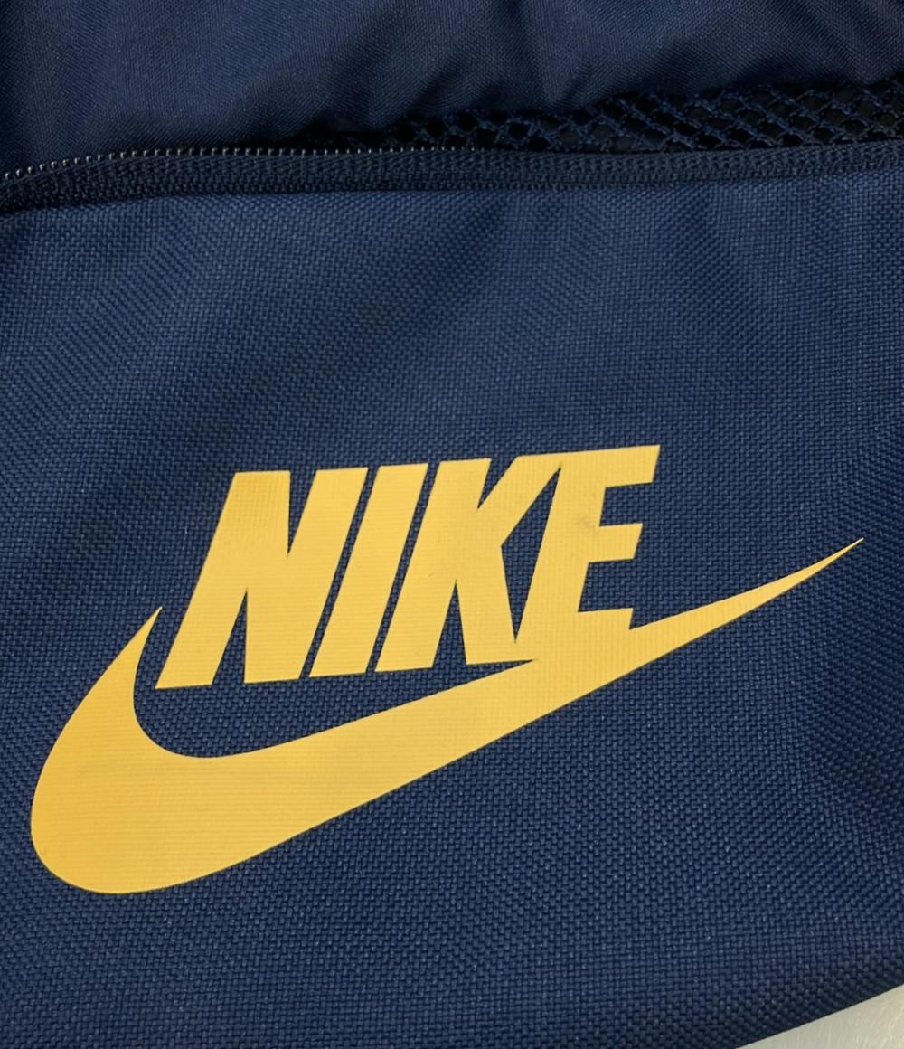 美品 ナイキ ボディバッグ メンズ NIKE