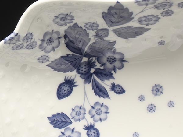 美品 WEDGWOOD スモールボウル スクエア 皿 14cm ストロベリーブルーム インディゴ ウエッジウッド