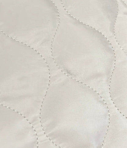 美品 OUTDOOR ショルダーバッグ 斜め掛け 肩掛け キルティング レディース アウトドア