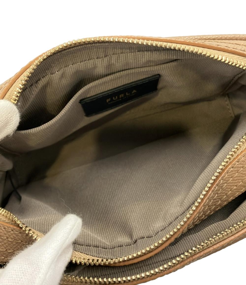 美品 Furla ショルダーバッグ 斜め掛け レディース フルラ