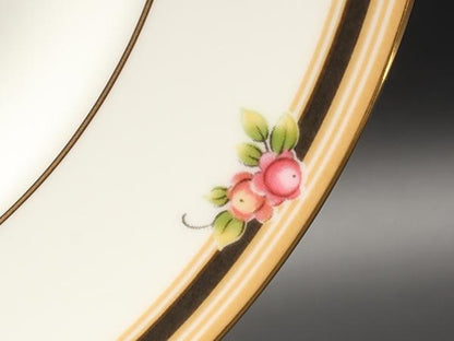 美品 ウエッジウッド プレート 皿 2点セット 18cm クリオ WEDGWOOD