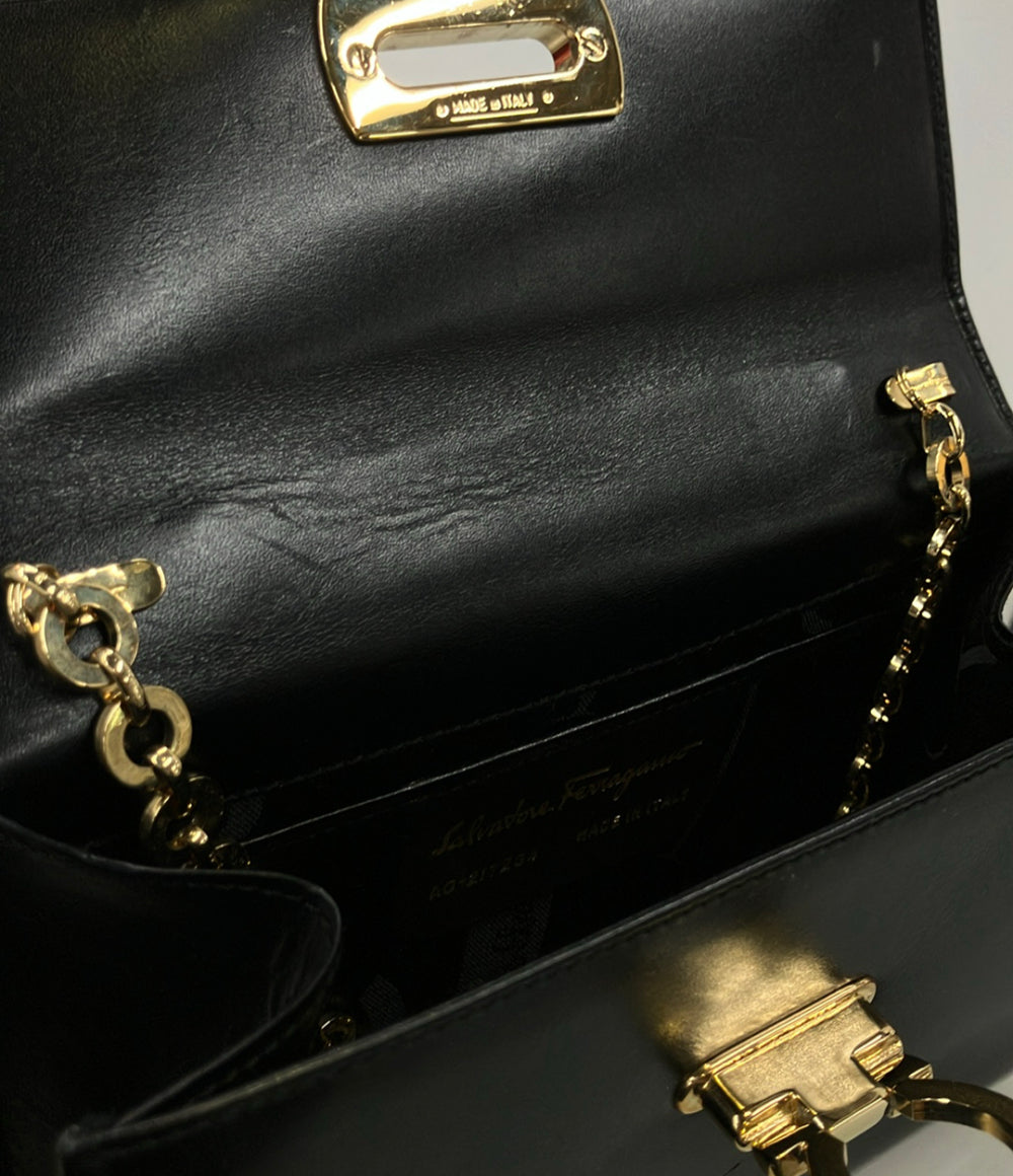 Salvatore Ferragamo ショルダーバッグ チェーンショルダー AQ-217234