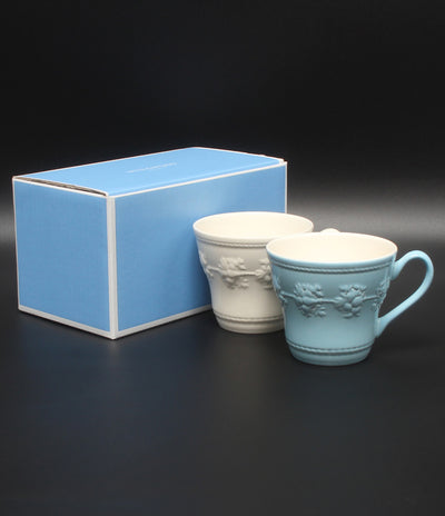 美品 WEDGWOOD マグカップ 2点セット ペア フェスティビティ アイボリー ブルー ウェッジウッド