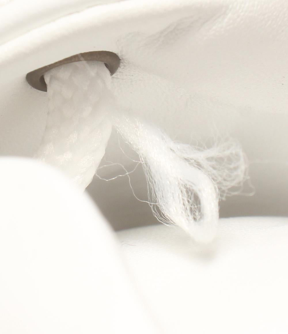 マノロブラニク ローカットスニーカー レザー ホワイト SEMANADO