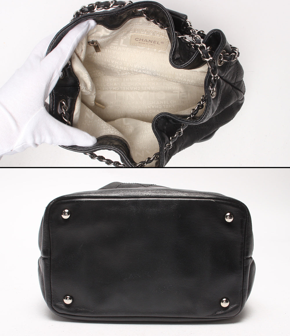 CHANEL チェーンショルダーバッグ 肩掛け シルバー金具 マトラッセ 巾着 10番台 レディース シャネル