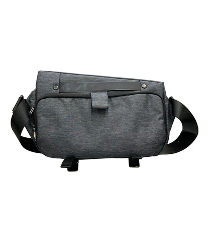 美品 NIID ボディバッグ Radiant R1 Urban Sling メンズ ニード