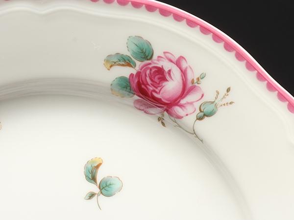 リチャードジノリ アンティークローズ 19㎝ プレート、2枚 リチャードジノリ アンティークローズ 19㎝ プレート、2枚