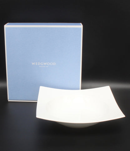 美品 WEDGWOOD ユニークボウル スクエア 皿 24cm ジオ GIO ウェッジウッド