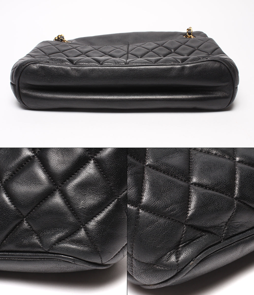 CHANEL チェーンショルダーバッグ 肩掛け 1番台 ゴールド金具 マトラッセ レディース シャネル