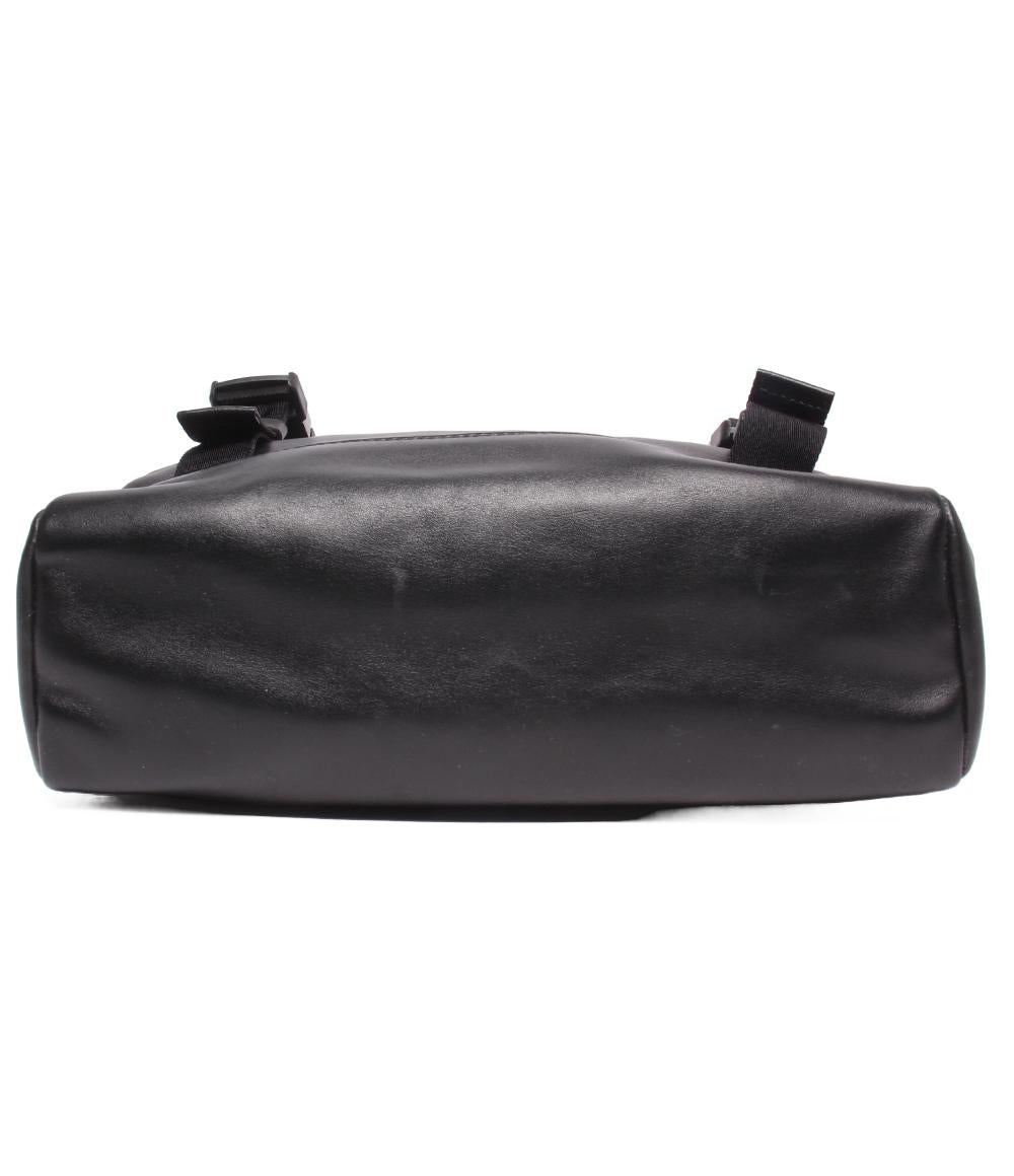 PRADA レザー ショルダーバッグ メッセンジャーバッグ 斜め掛け メンズ レディース プラダ