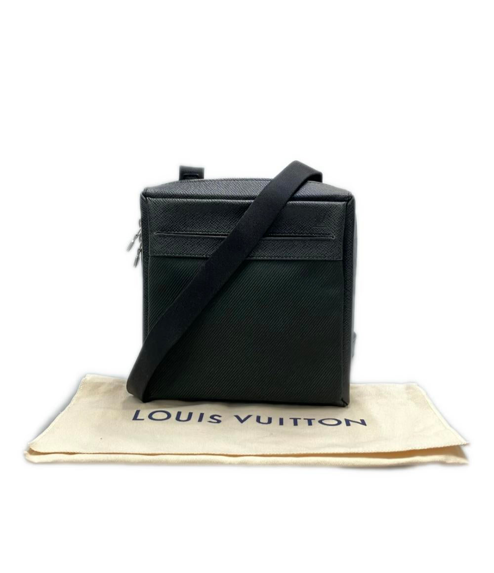 LOUIS VUITTON ショルダーバッグ 斜め掛け サヤン タイガ M30902