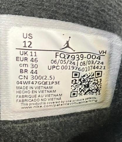 美品 NIKE ローカットスニーカー AIR JORDAN 4 RM FQ7939-004 メンズ SIZE 30.0 (XL) ナイキ