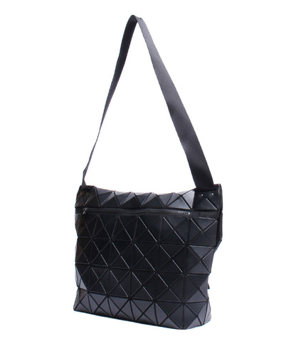 イッセイミヤケ  ショルダーバッグ 斜め掛け  BAO BAO    メンズ   ISSEY MIYAKE