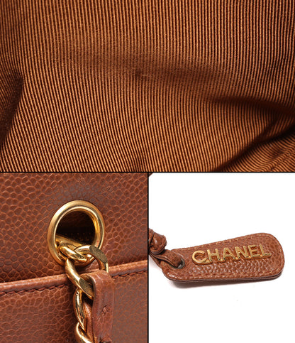 CHANEL ショルダーバッグ 肩掛け ゴールド金具 キャビアスキン トリプルココマーク ４番台 レディース シャネル