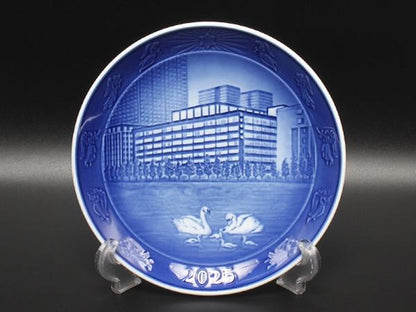 美品 Royal Copenhagen イヤープレート 飾り皿 18cm 2025 帝国劇場クロージング記念 ロイヤルコペンハーゲン