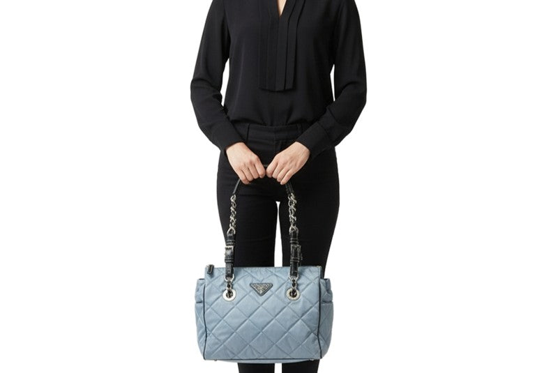 10万円以下】憧れPRADA(プラダ)のバッグがお手頃価格で買えるって知っ 10万円以下】憧れPRADA(プラダ)のバッグがお手頃価格で買えるって知っ