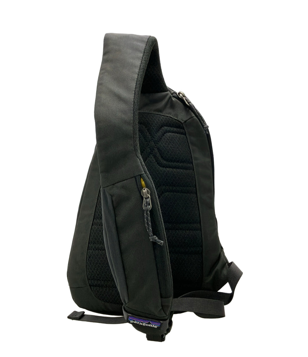 美品 patagonia ボディバッグ アトムスリング Atom Sling 8L メンズ パタゴニア