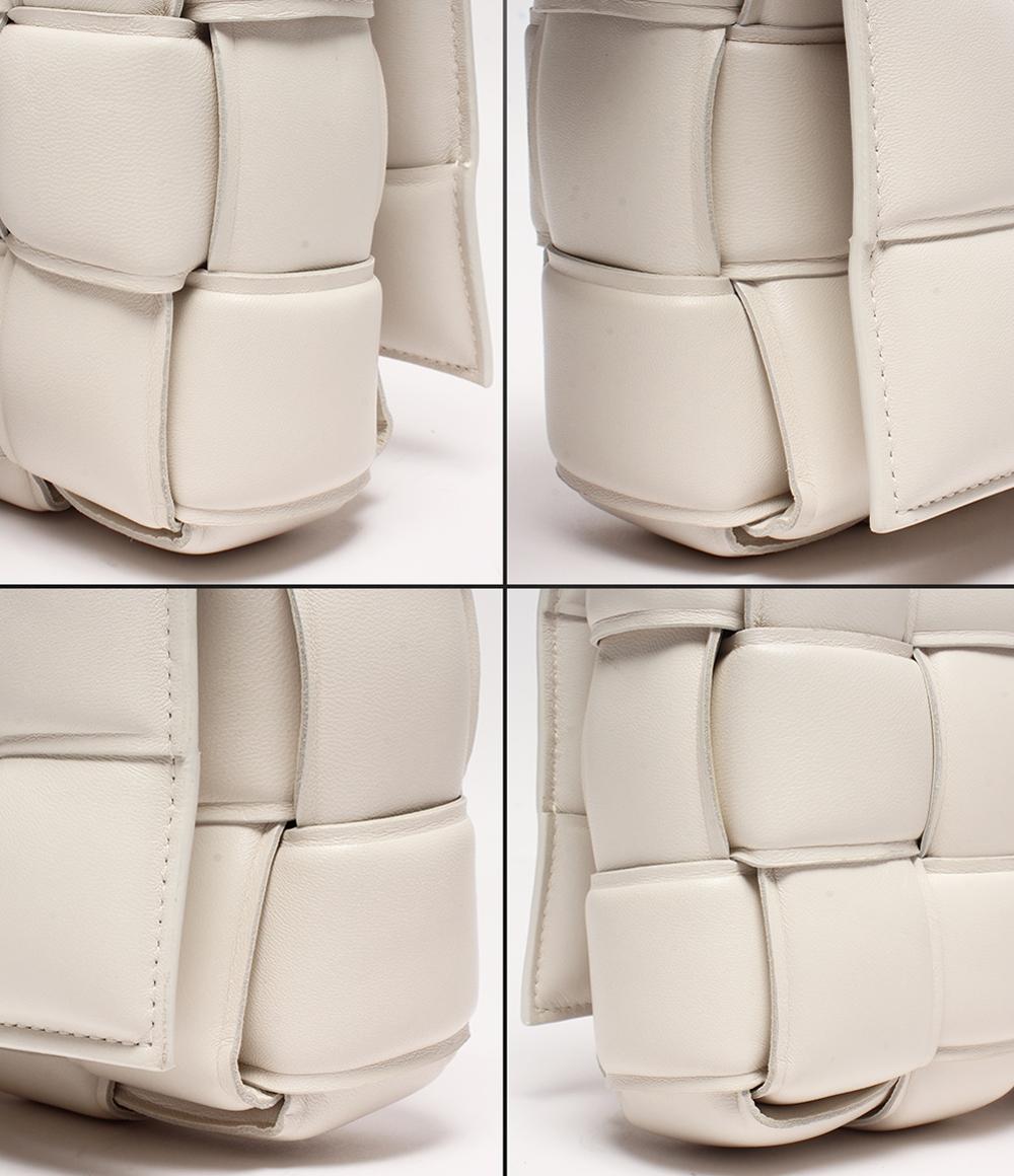 ボッテガ・ヴェネタ ショルダーバッグ 斜め掛け 肩掛け パデッド カセット イントレチャート レディース BOTTEGA VENETA