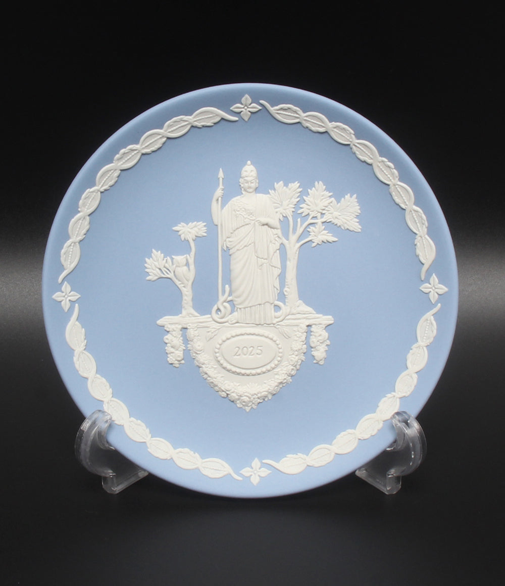 美品 WEDGWOOD イヤープレート 飾り皿 17cm 2025 ウェッジウッド