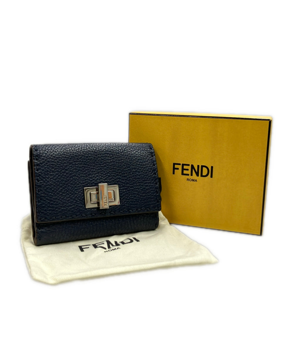美品 FENDI 二つ折り財布 レザー メンズ フェンディ