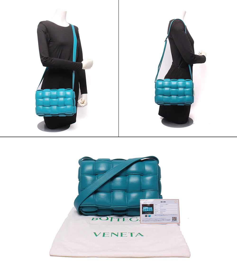 BOTTEGA VENETA ショルダーバッグ 肩掛け 斜め掛け パデッド カセット