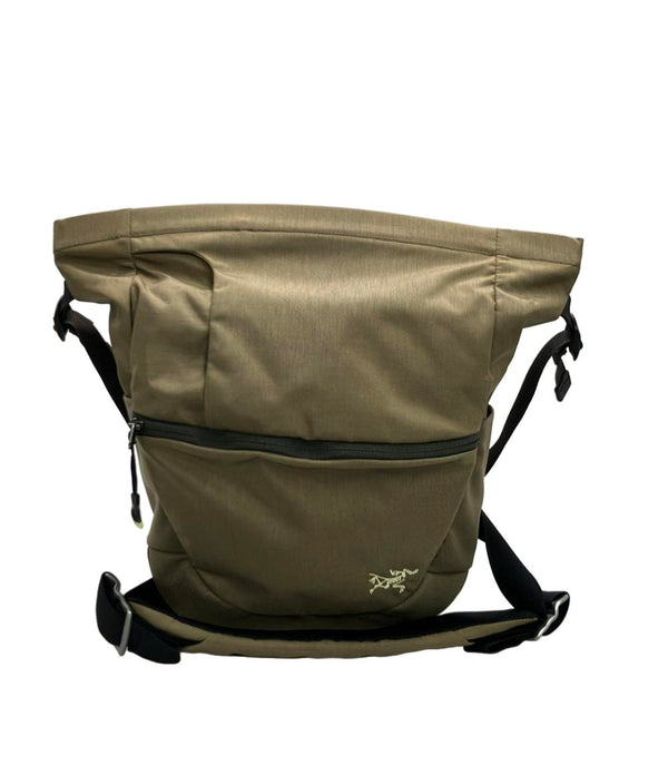 ARC'TERYX ショルダーバッグ 斜め掛け ミストラル8 メンズ アークテリクス