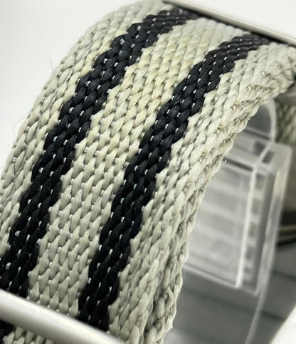 腕時計 機動戦士ガンダム RX-78-2モデル 20周年記念 クオーツ シルバー メンズ