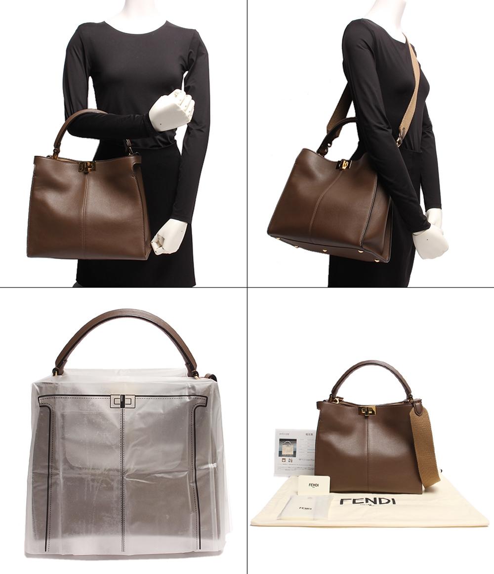 フェンディ 2wayレザーハンドバッグ ゴールド金具 ピーカブー フェンディ 2wayレザーハンドバッグ ゴールド金具 ピーカブー