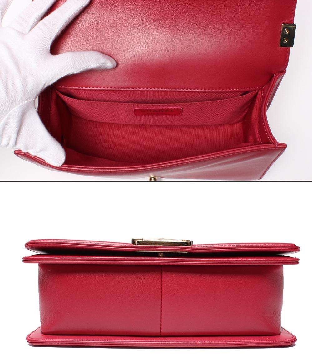 美品 シャネル チェーンショルダーバッグ 肩掛け ゴールド金具 シェブロン Vステッチ ラムスキン ボーイシャネル レディース CHANEL