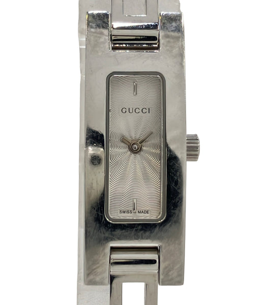 稼働 GUCCI 腕時計 3900L ステンレス ブレスウォッチ 3074 GUCCI - グッチ 3900L SS ブラック ゴールド 黒文字盤 クオーツ 腕時計