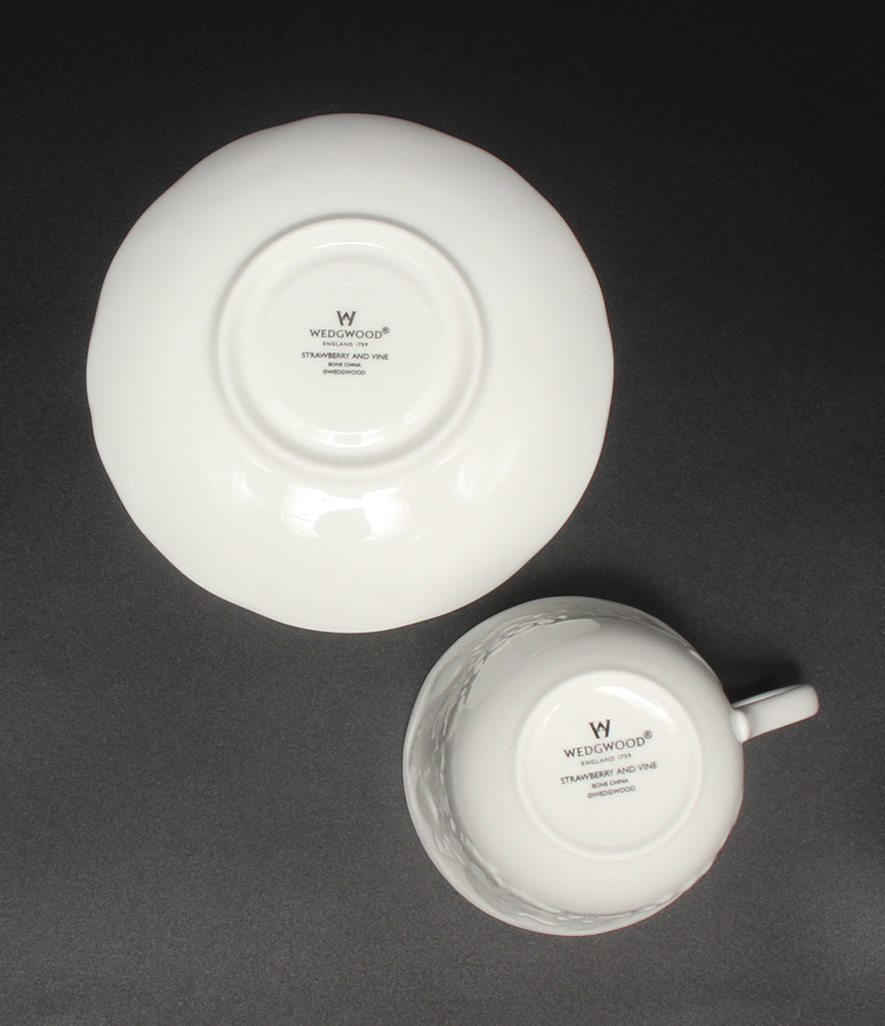 美品 WEDGWOOD カップ＆ソーサー ストロベリー&バイン ウエッジウッド