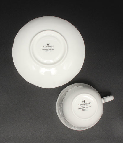 美品 WEDGWOOD カップ＆ソーサー ストロベリー&バイン ウエッジウッド
