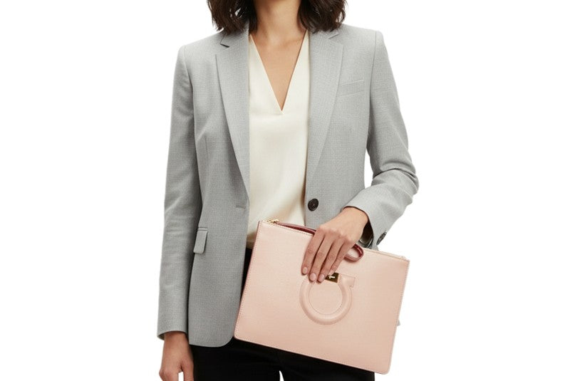 Salvatore Ferragamo(サルヴァトーレ フェラガモ)完全ガイド｜人気