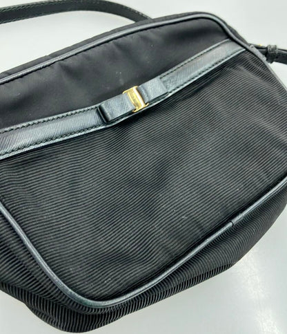 サルヴァトーレフェラガモ ヴァラリボンミニショルダーバッグ 斜め掛け ヴァラ レディース Salvatore Ferragamo