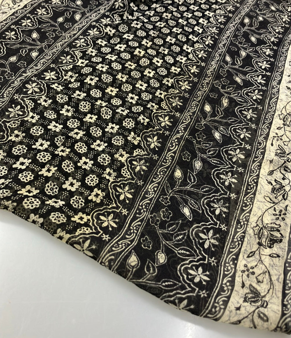 ETRO スカーフ シルク 100% レディース エトロ – Rehello by BOOKOFF