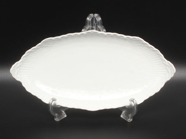 美品 Royal Copenhagen ピックルディッシュ オーバル 皿 25cm ホワイトフルーテッド ハーフレース ロイヤルコペンハーゲン
