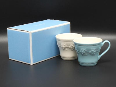美品 ウエッジウッド マグカップ 2点セット ペア フェスティビティ アイボリー ブルー WEDGWOOD