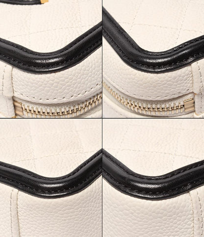 CHANEL チェーンショルダーバッグ バニティバッグ  斜め掛け ゴールド金具 キャビアスキン マトラッセ ココマーク CCフィリグリー A93342 レディース