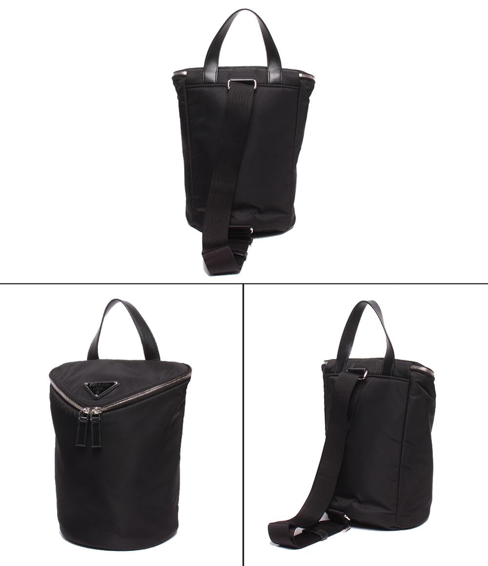 PRADA ショルダーバッグ 斜め掛け ワンショルダー Re-Nylon 2vz096 レディース メンズ プラダ
