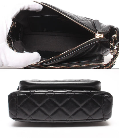美品 CHANEL チェーンショルダーバッグ 肩掛け 斜め掛け シルバー金具 シングルチェーン シャイニークランプル マトラッセ ラムスキン AP4349