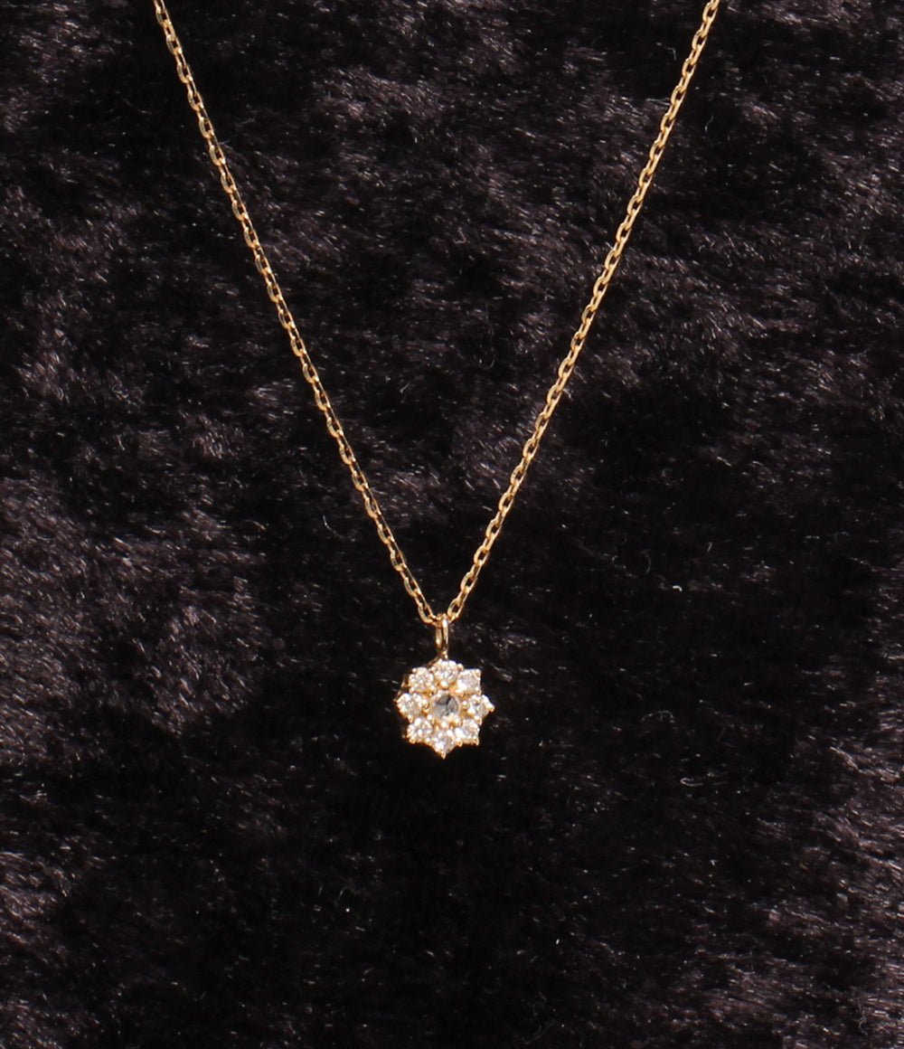 美品 agete ネックレス K18 ダイヤ 0.06ct レディース アガット