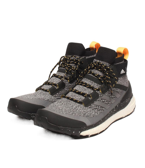 adidas ハイカットスニーカー TERREX FREE HIKER PARLEY FV6792 メンズ