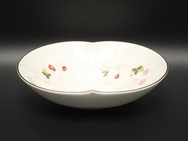 美品 ウエッジウッド マリアージュボウル 皿 20cm ワイルドストロベリー WEDGWOOD