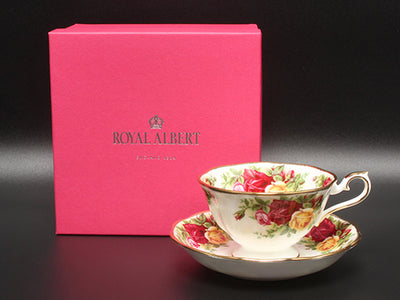 美品 ROYAL ALBERT カップ＆ソーサー オールドカントリーローズ ロイヤルアルバート
