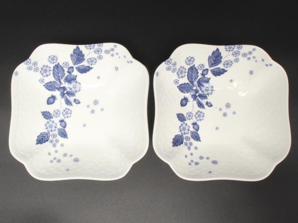 美品 WEDGWOOD スモールボウル スクエア 皿 14cm ストロベリーブルーム インディゴ ウエッジウッド