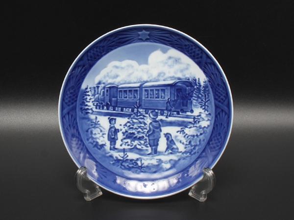 ロイヤルコペンハーゲン イヤープレート 飾り皿 18cm 2004 Royal