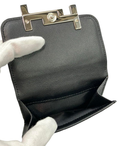 美品 TOD’S 二つ折り財布 レディース トッズ