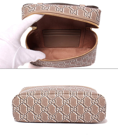 美品 GUCCI 2WAY ハンドバッグ ショルダーバッグ 肩掛け 斜め掛け バニティバッグ GGシャドウ 795058 2149 レディース グッチ