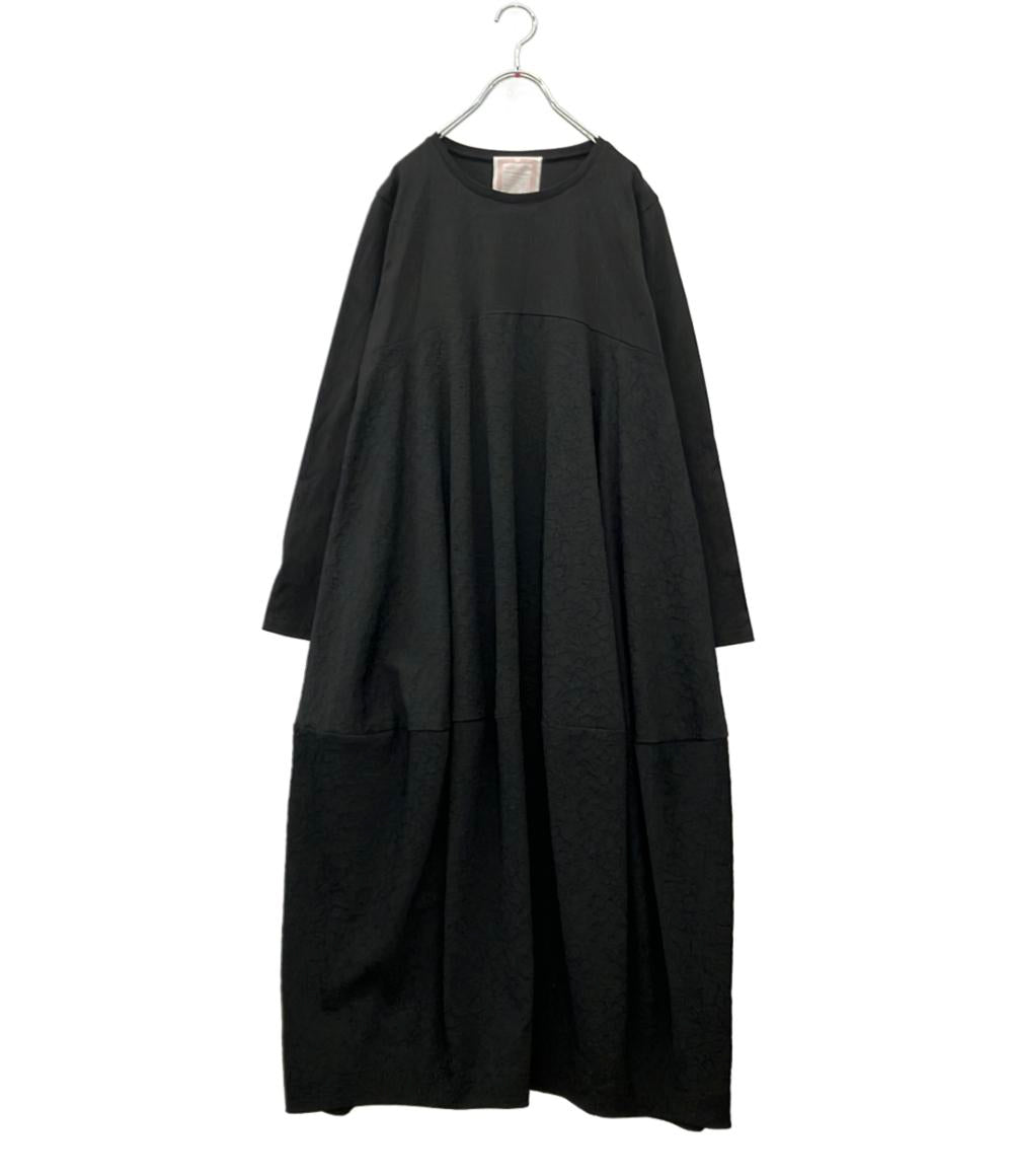 美品 BEARDSLEY 長袖ワンピース 総柄 マルワンピース コクーン型 タグ付き BEZ1032209 レディース SIZE 2 (M) ビアズリー